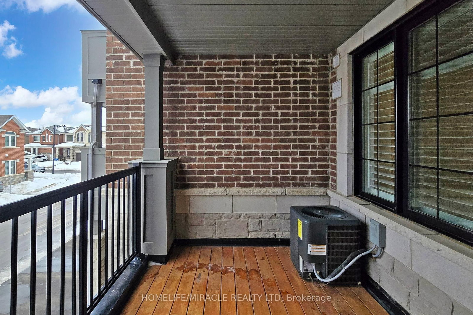 Townhouse for sale at 1587 Moira Crescent, Milton, Ontario, L9E 1X8 - Bowes - MLS: W12795930