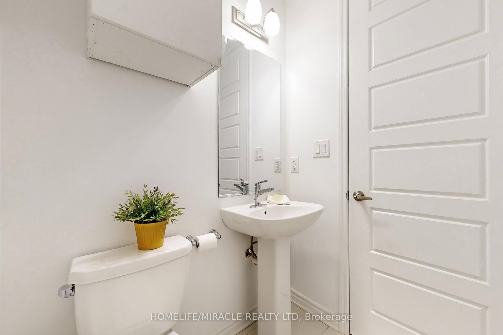 Townhouse for sale at 1587 Moira Crescent, Milton, Ontario, L9E 1X8 - Bowes - MLS: W12795930