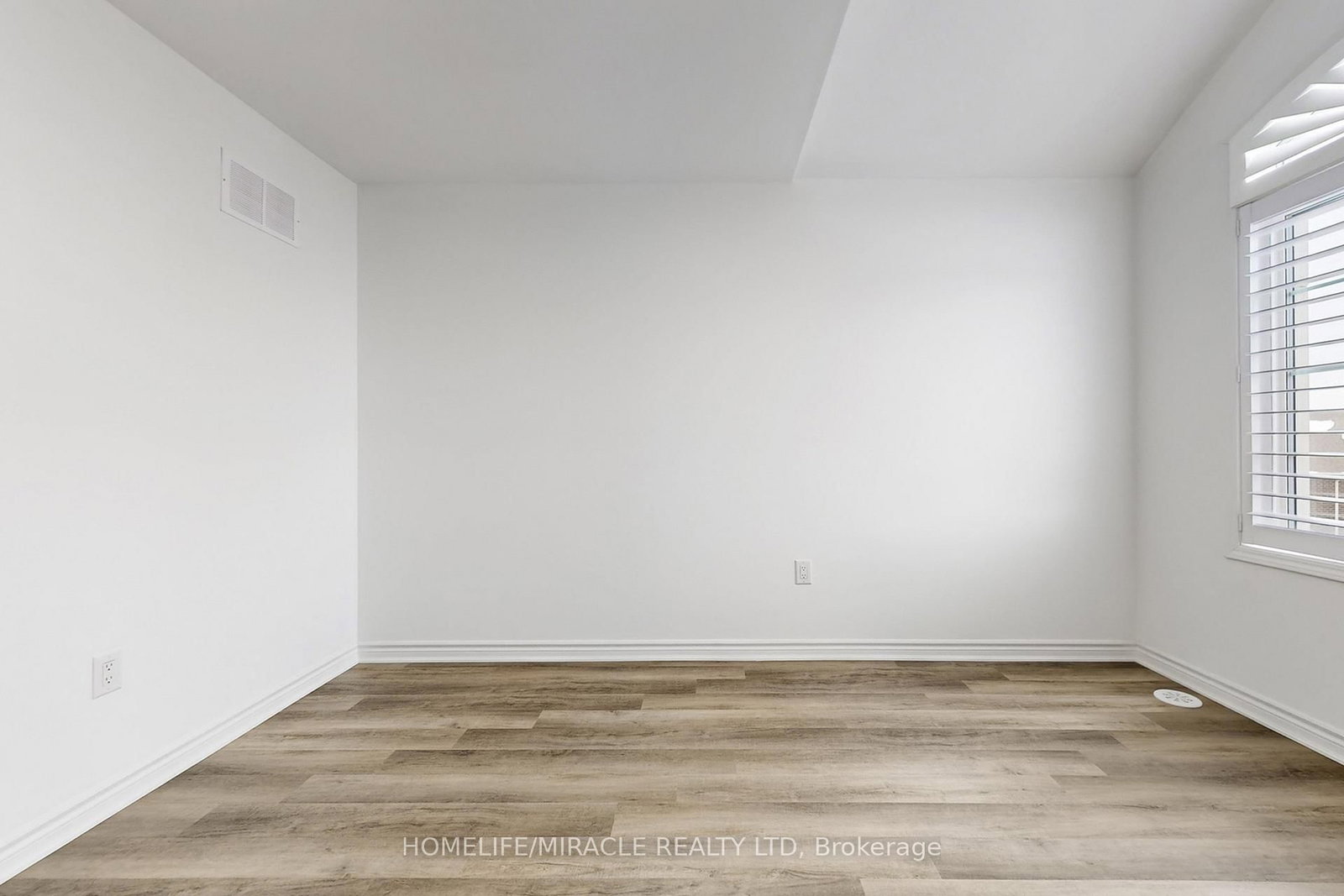 Townhouse for sale at 1587 Moira Crescent, Milton, Ontario, L9E 1X8 - Bowes - MLS: W12795930