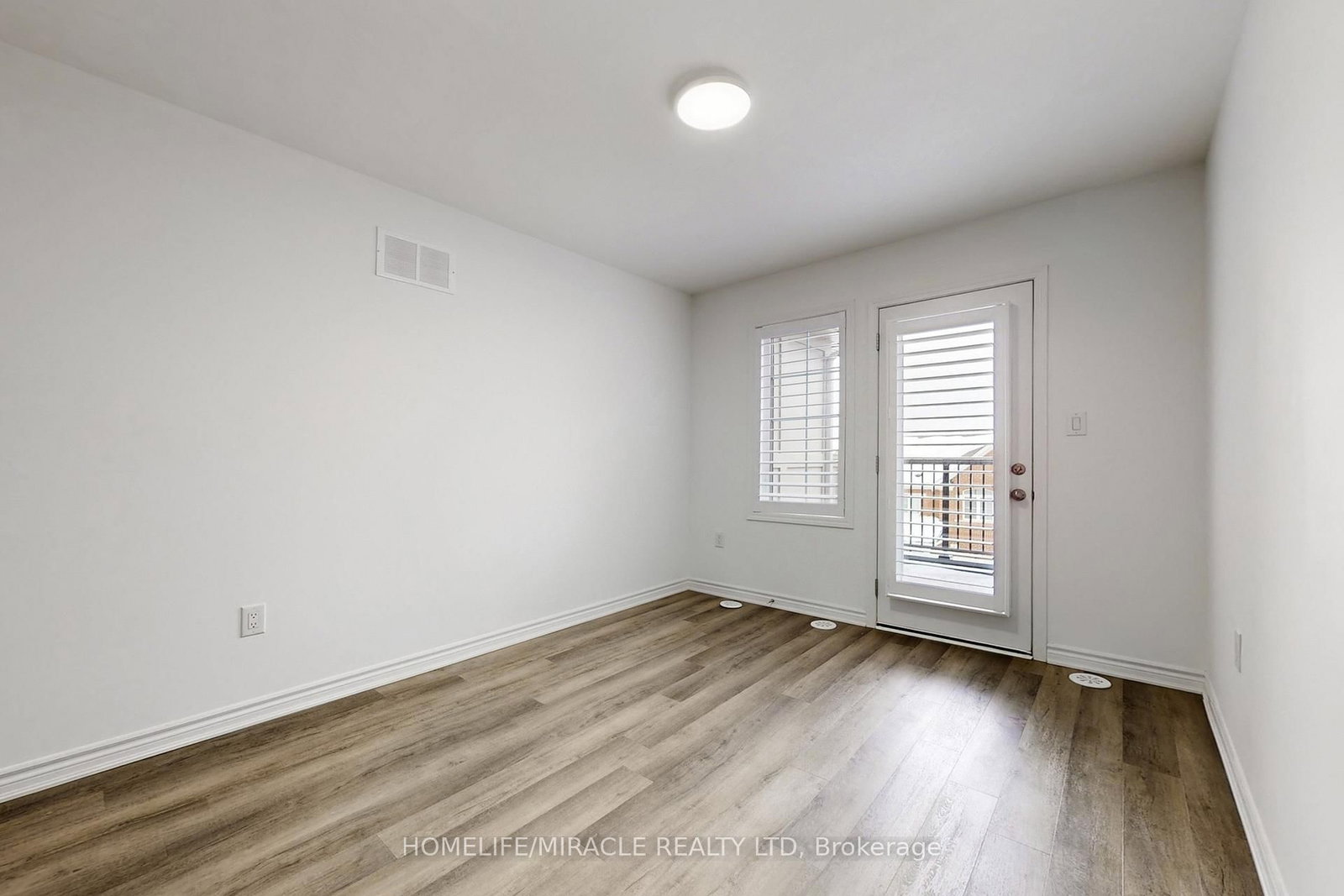 Townhouse for sale at 1587 Moira Crescent, Milton, Ontario, L9E 1X8 - Bowes - MLS: W12795930