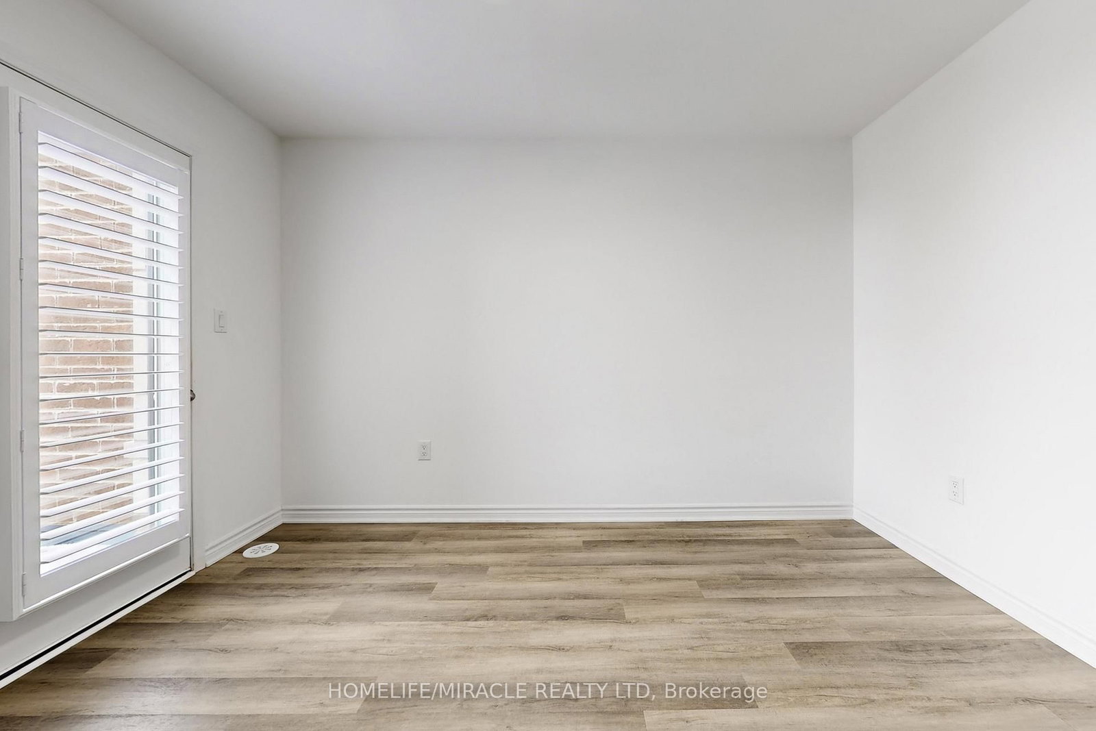 Townhouse for sale at 1587 Moira Crescent, Milton, Ontario, L9E 1X8 - Bowes - MLS: W12795930