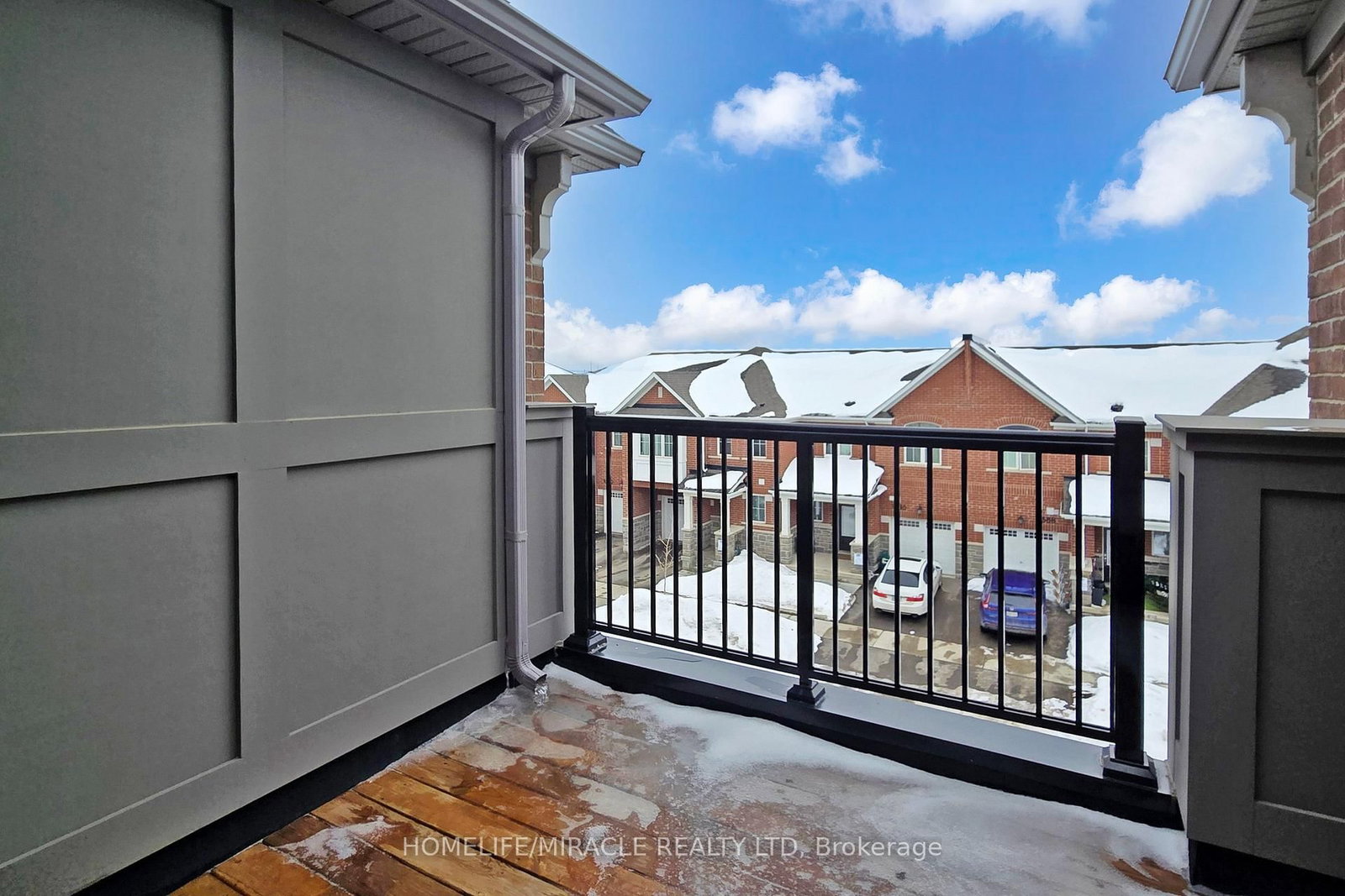 Townhouse for sale at 1587 Moira Crescent, Milton, Ontario, L9E 1X8 - Bowes - MLS: W12795930