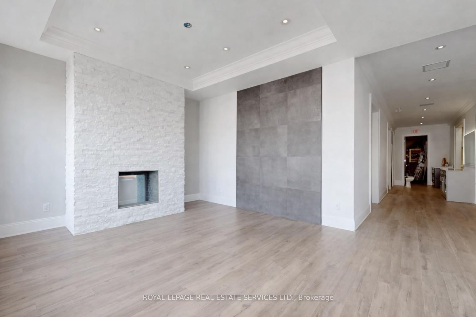 3350 Fairview Street, Unit 18 - Photo 5