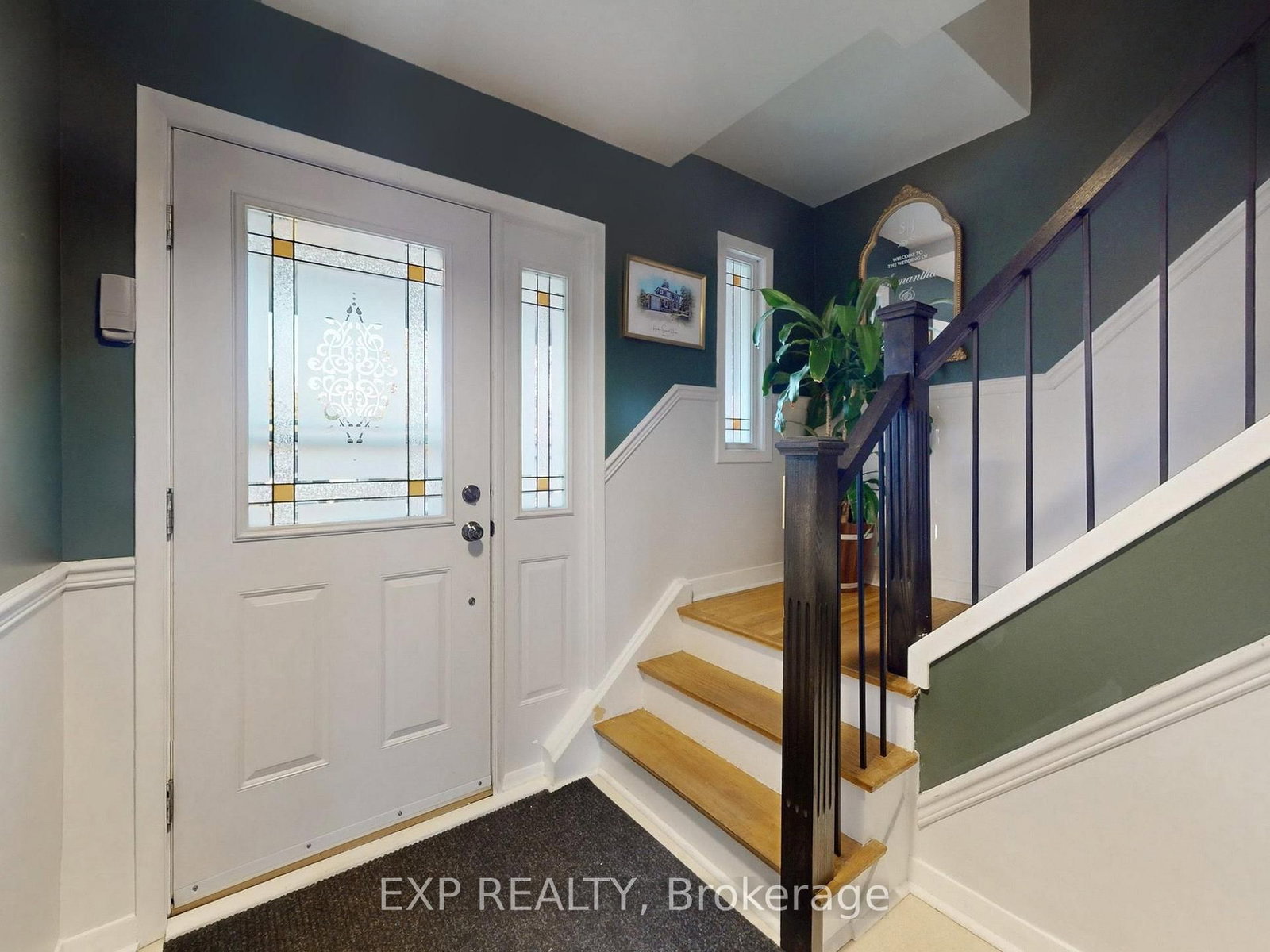 Detached House for sale at 22 Chestnut Avenue, Brampton, Ontario, L6X 2A5 - Northwood Park - MLS: W12796496