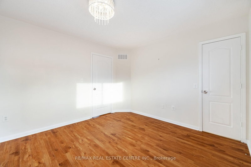 454 Collis Milton,ON L9T 5N1 — Photo 18