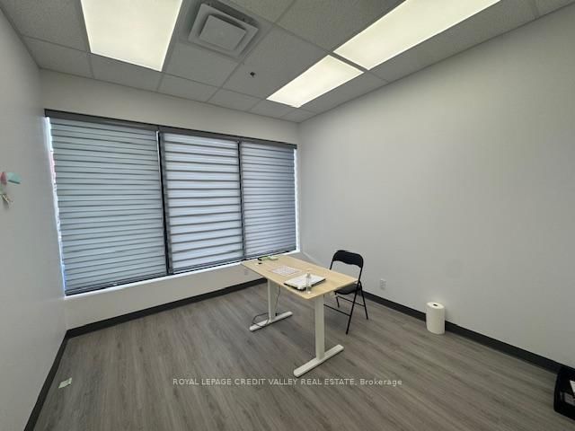 35 - 15 Fisherman Dr, Brampton, L7A 1B7 | Image 3