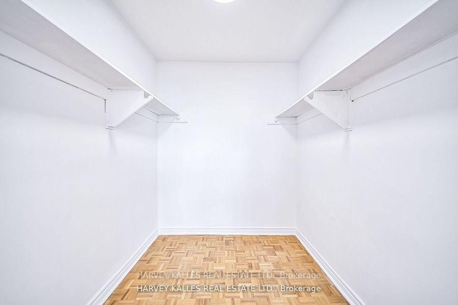 Semi-Detached House for lease at 304-2000 Sheppard Avenue, Toronto, Ontario, M3N 1A2 - Glenfield-Jane Heights - MLS: W12797462