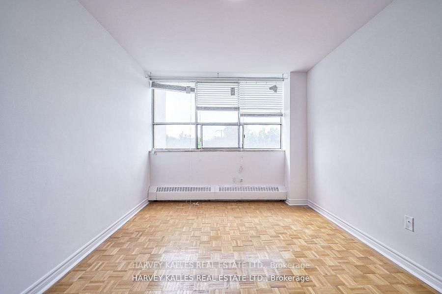 Semi-Detached House for lease at 304-2000 Sheppard Avenue, Toronto, Ontario, M3N 1A2 - Glenfield-Jane Heights - MLS: W12797462