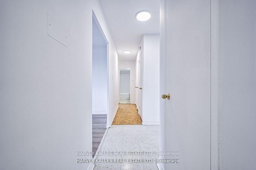 Semi-Detached House for lease at 304-2000 Sheppard Avenue, Toronto, Ontario, M3N 1A2 - Glenfield-Jane Heights - MLS: W12797462