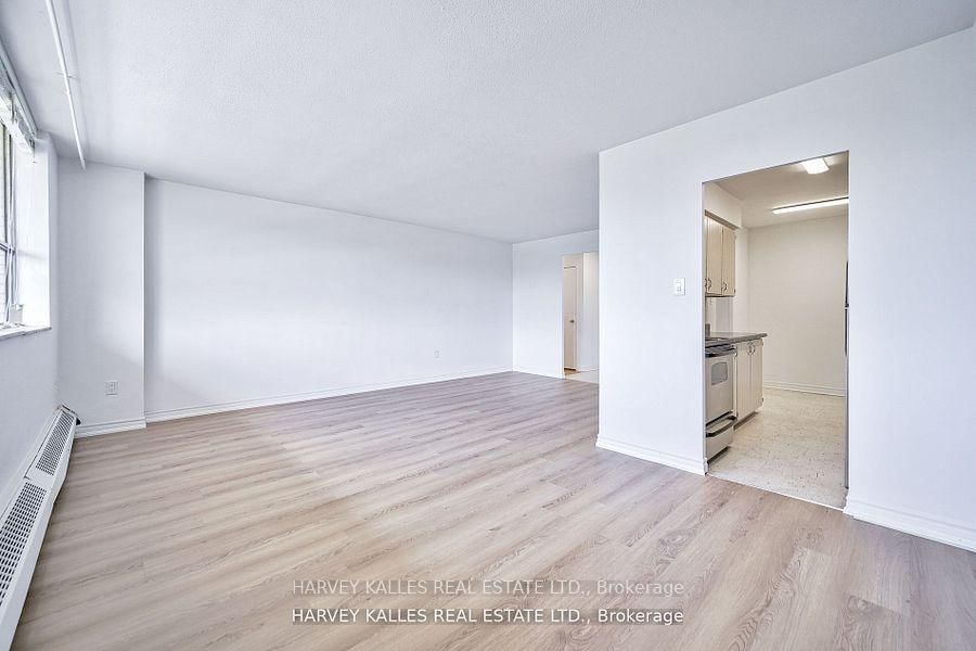 Semi-Detached House for lease at 304-2000 Sheppard Avenue, Toronto, Ontario, M3N 1A2 - Glenfield-Jane Heights - MLS: W12797462