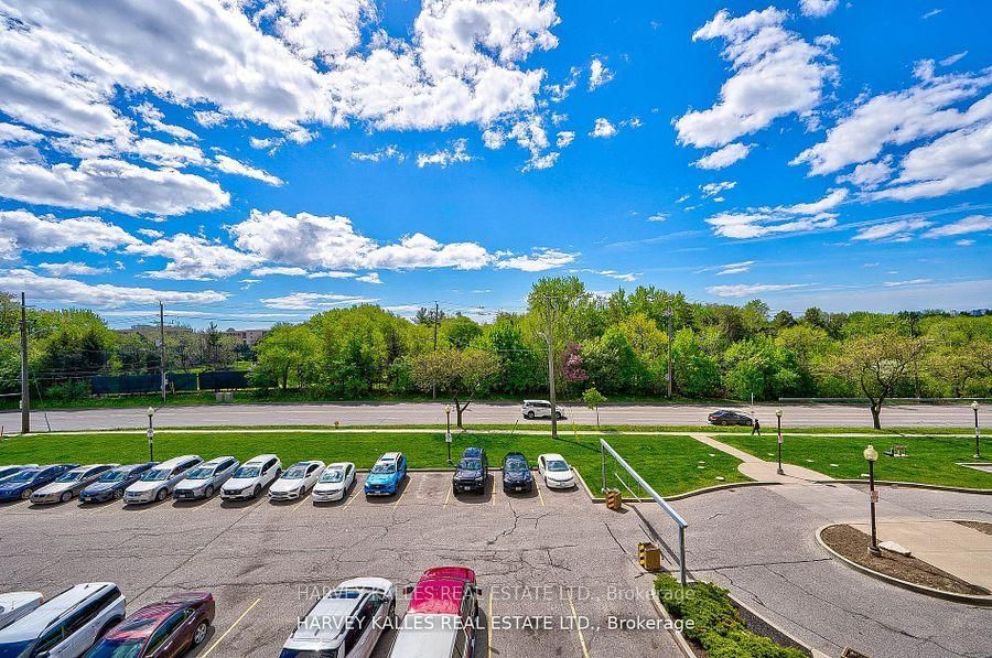 Semi-Detached House for lease at 304-2000 Sheppard Avenue, Toronto, Ontario, M3N 1A2 - Glenfield-Jane Heights - MLS: W12797462