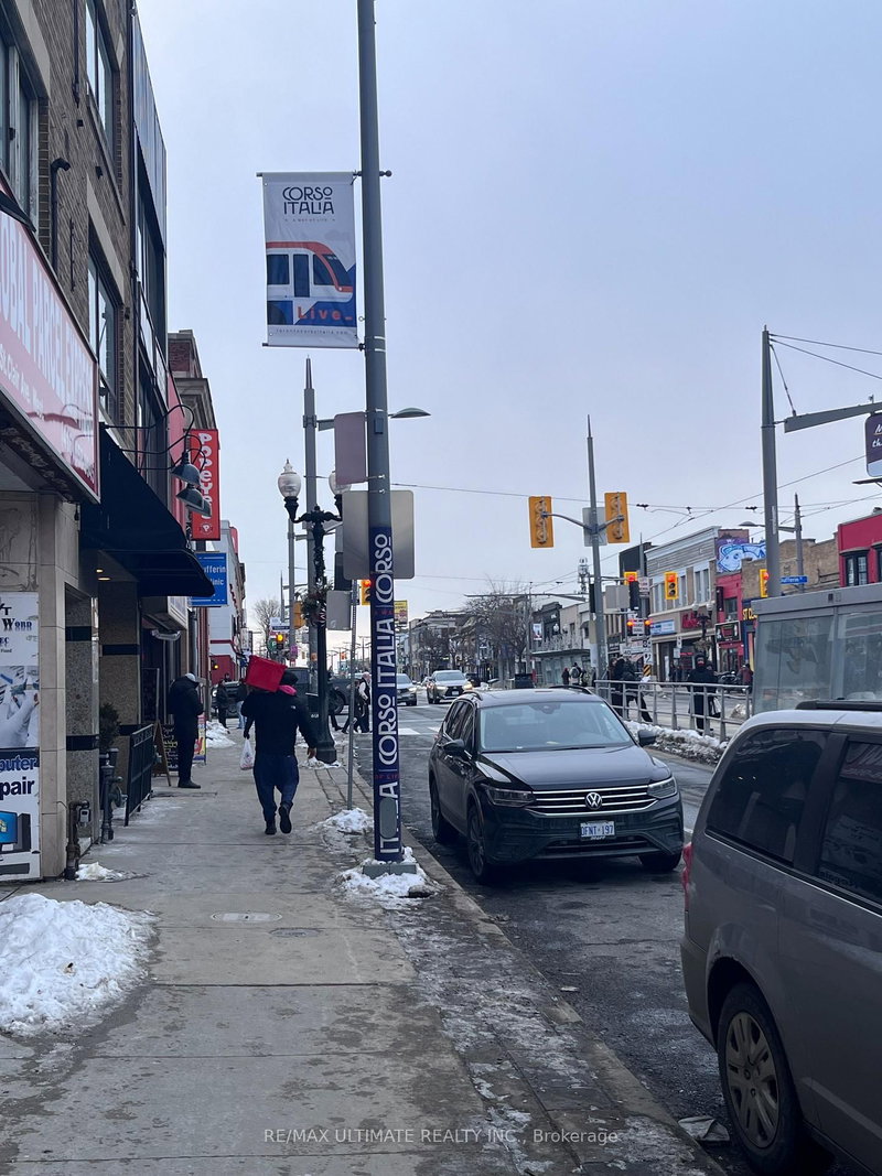 1157 St Clair Ave W, Toronto, M6E 1B2 | Image 2