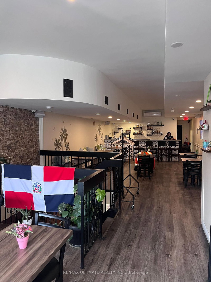 1157 St Clair Ave W, Toronto, M6E 1B2 | Image 3