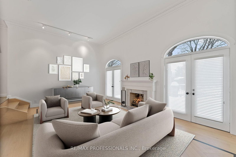 6A Edenbrook Hill, Toronto, M9A 3Z6 | Image 3