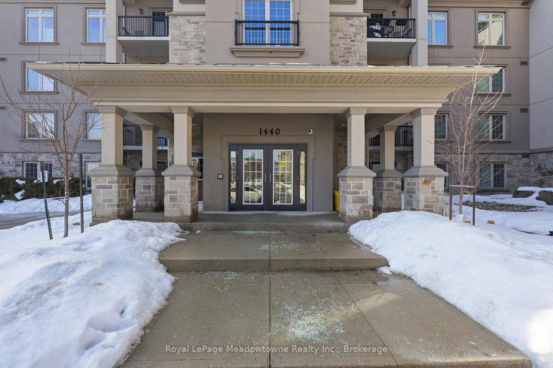 114 - 1440 MAIN St E, Milton, L9T 8W6 | Image 3