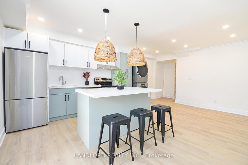 Main - 107 Nairn Ave, Toronto, M6E 4G9 | Image 3