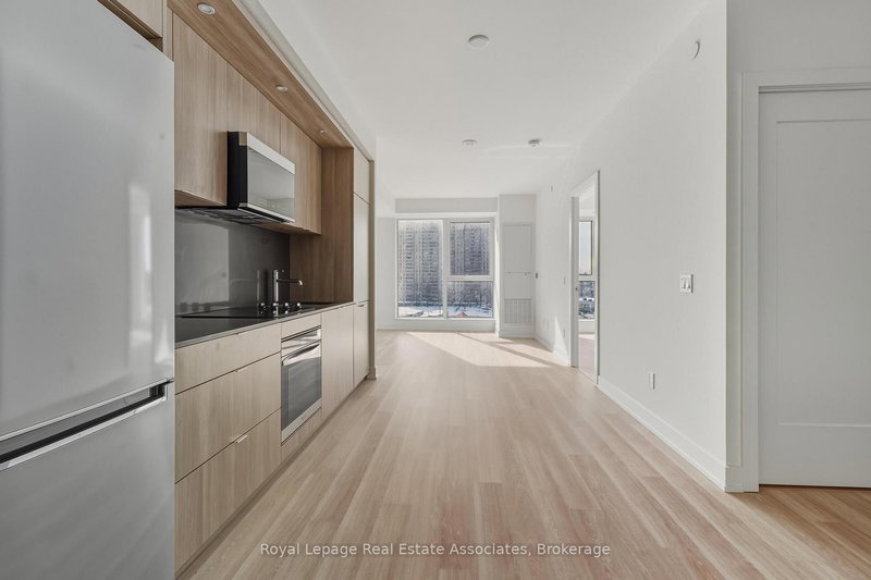 home for lease on 707-25 Cordova Avenue