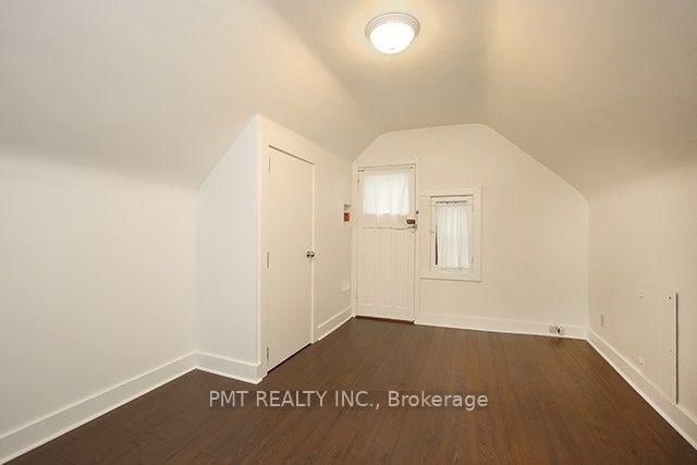 Upper - 7 Harvard Avenue