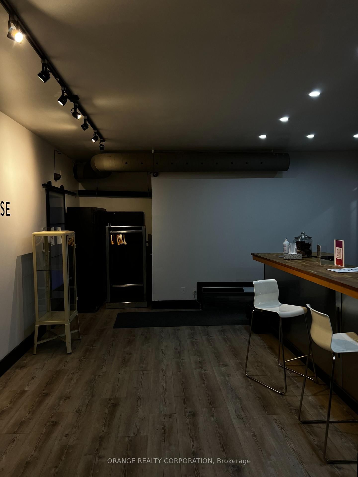 3301 Lake Shore Boulevard W, Unit 101 - Photo 13