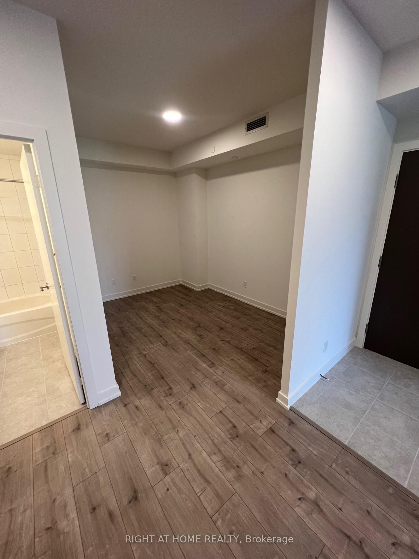 Condo for sale at 202-10 Wilby Crescent, Toronto, Ontario, M9N 0B6 - Weston - MLS: W12798518