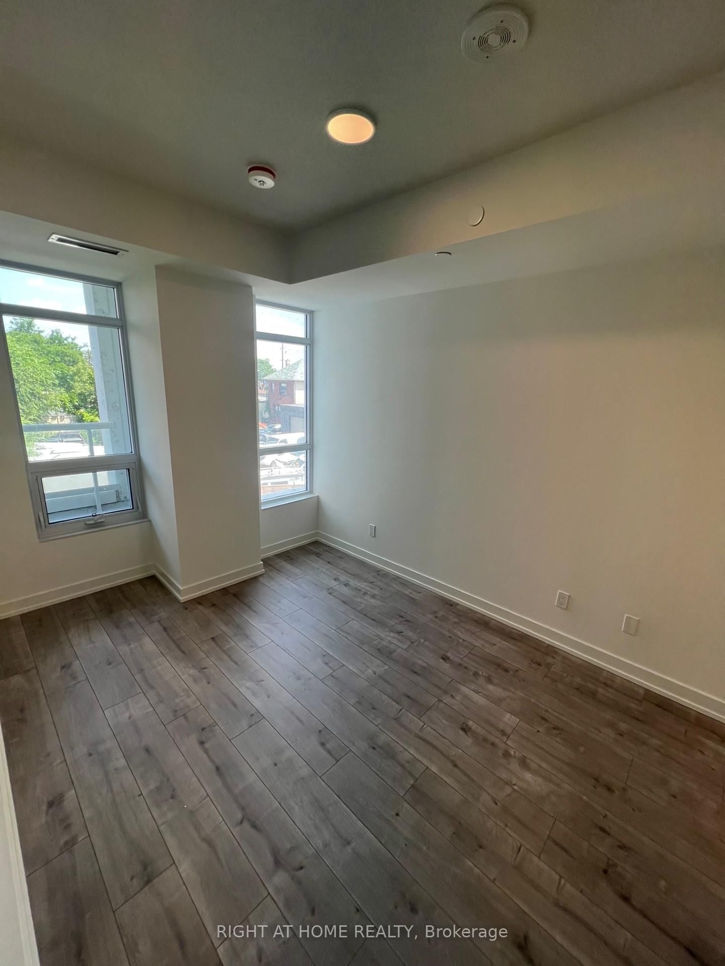 Condo for sale at 202-10 Wilby Crescent, Toronto, Ontario, M9N 0B6 - Weston - MLS: W12798518