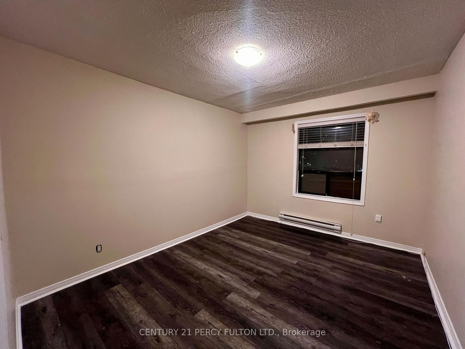 952 Scarlett Road, Unit 2 - Photo 7