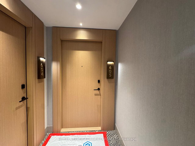 605 - 25 Cordova Avenue