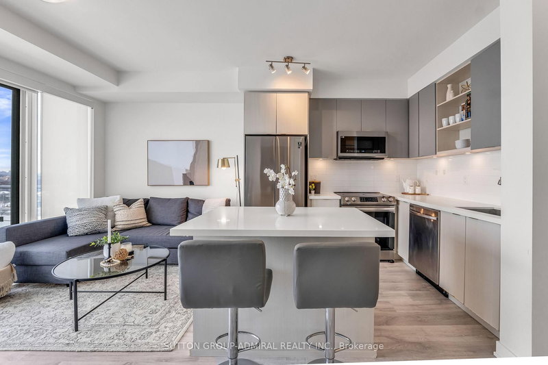 1208 - 4675 Metcalfe Ave, Mississauga, L5M 0Z8 | Image 2