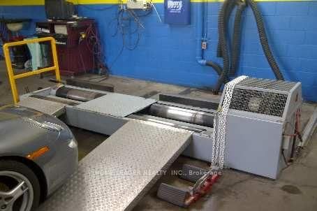 1530 Keele Street - Photo 13