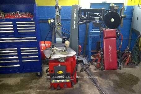 1530 Keele Street - Photo 16