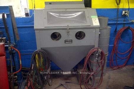 1530 Keele Street - Photo 17