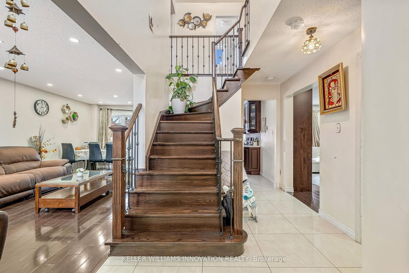 161 Havelock Dr, Brampton, L6W 4G4 | Image 3