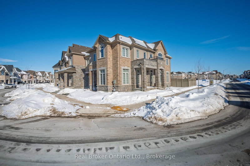3131 Goodyear Rd, Burlington, L7M 0Z9 | Image 2