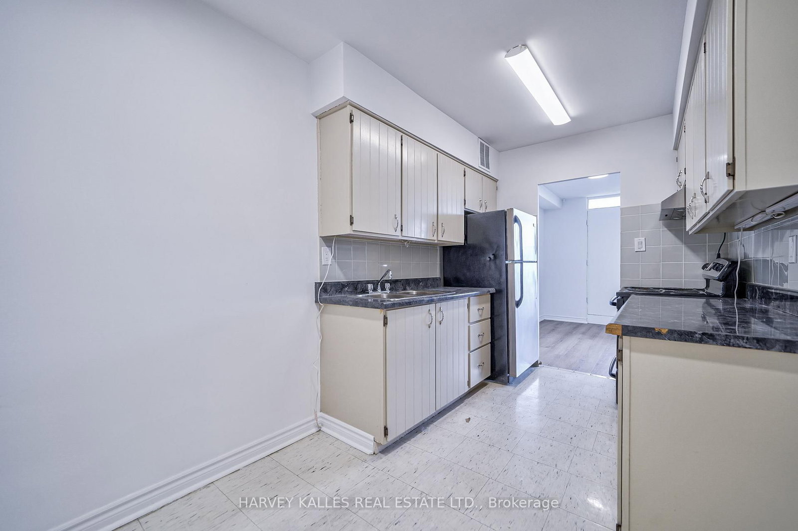 2000 Sheppard Avenue W, Unit 1208 - Photo 20