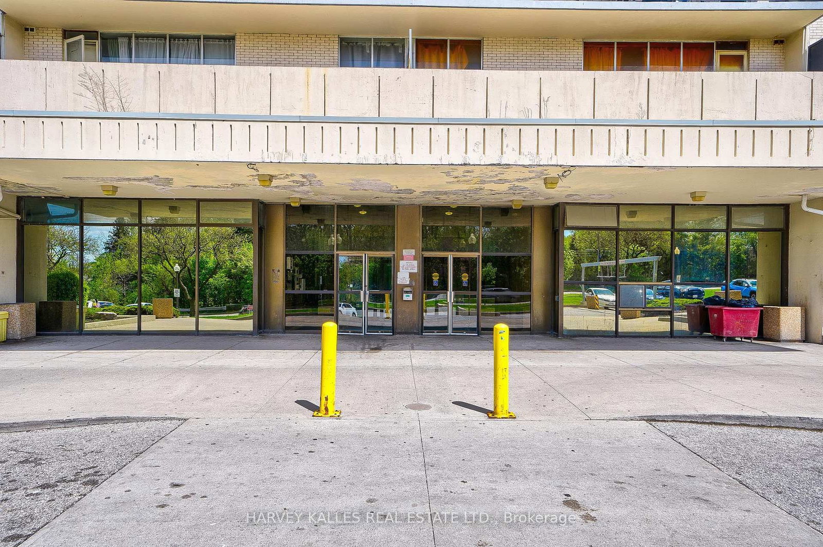 2000 Sheppard Avenue W, Unit 1208 - Photo 4