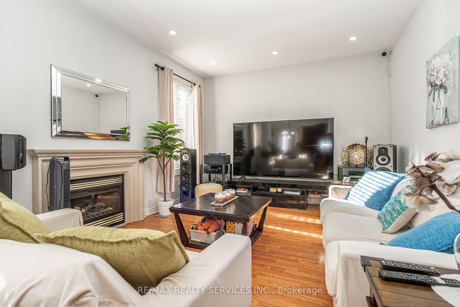 Detached House for sale at 88 Sled Dog Road, Brampton, Ontario, L6R 0J4 - Sandringham-Wellington - MLS: W12801252