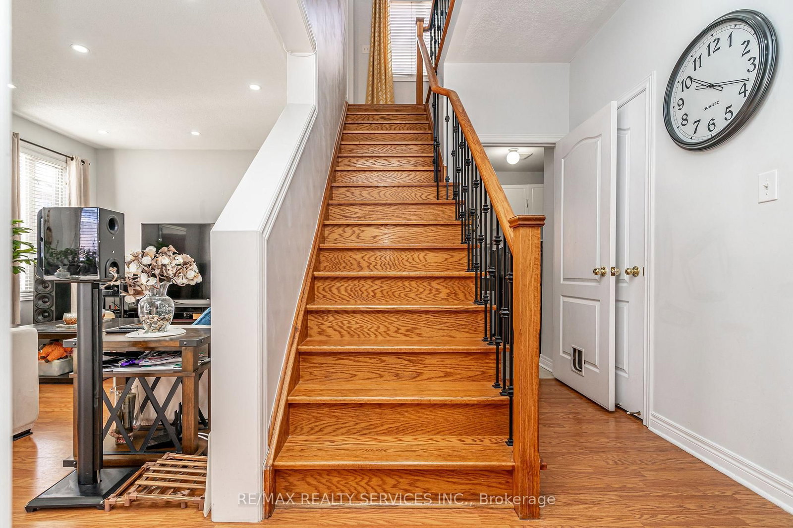 Detached House for sale at 88 Sled Dog Road, Brampton, Ontario, L6R 0J4 - Sandringham-Wellington - MLS: W12801252