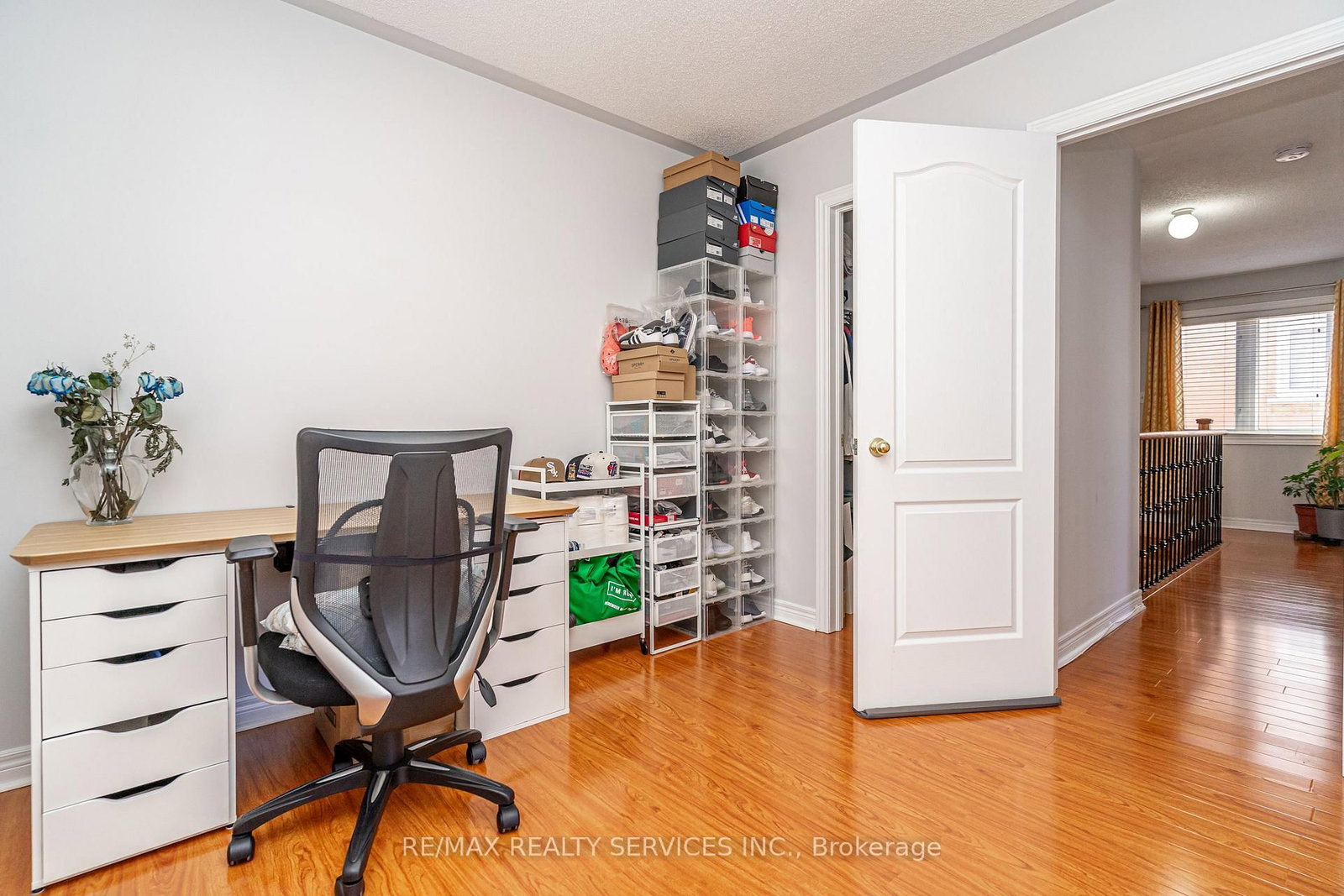 Detached House for sale at 88 Sled Dog Road, Brampton, Ontario, L6R 0J4 - Sandringham-Wellington - MLS: W12801252