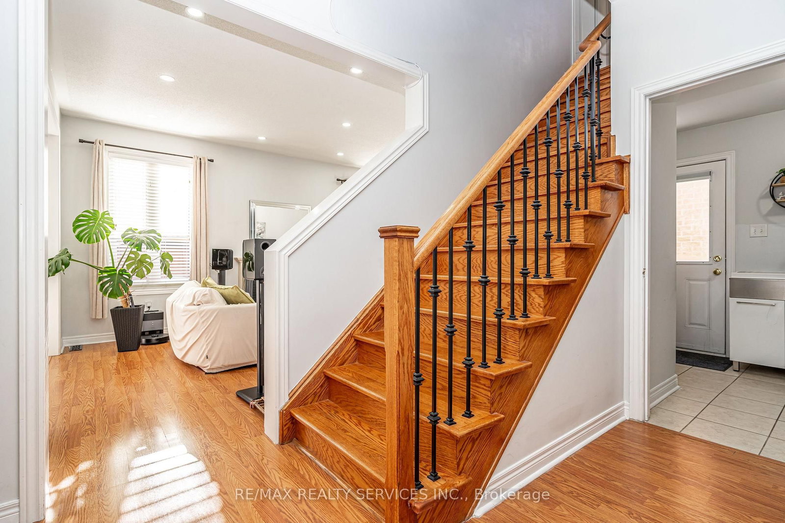 Detached House for sale at 88 Sled Dog Road, Brampton, Ontario, L6R 0J4 - Sandringham-Wellington - MLS: W12801252