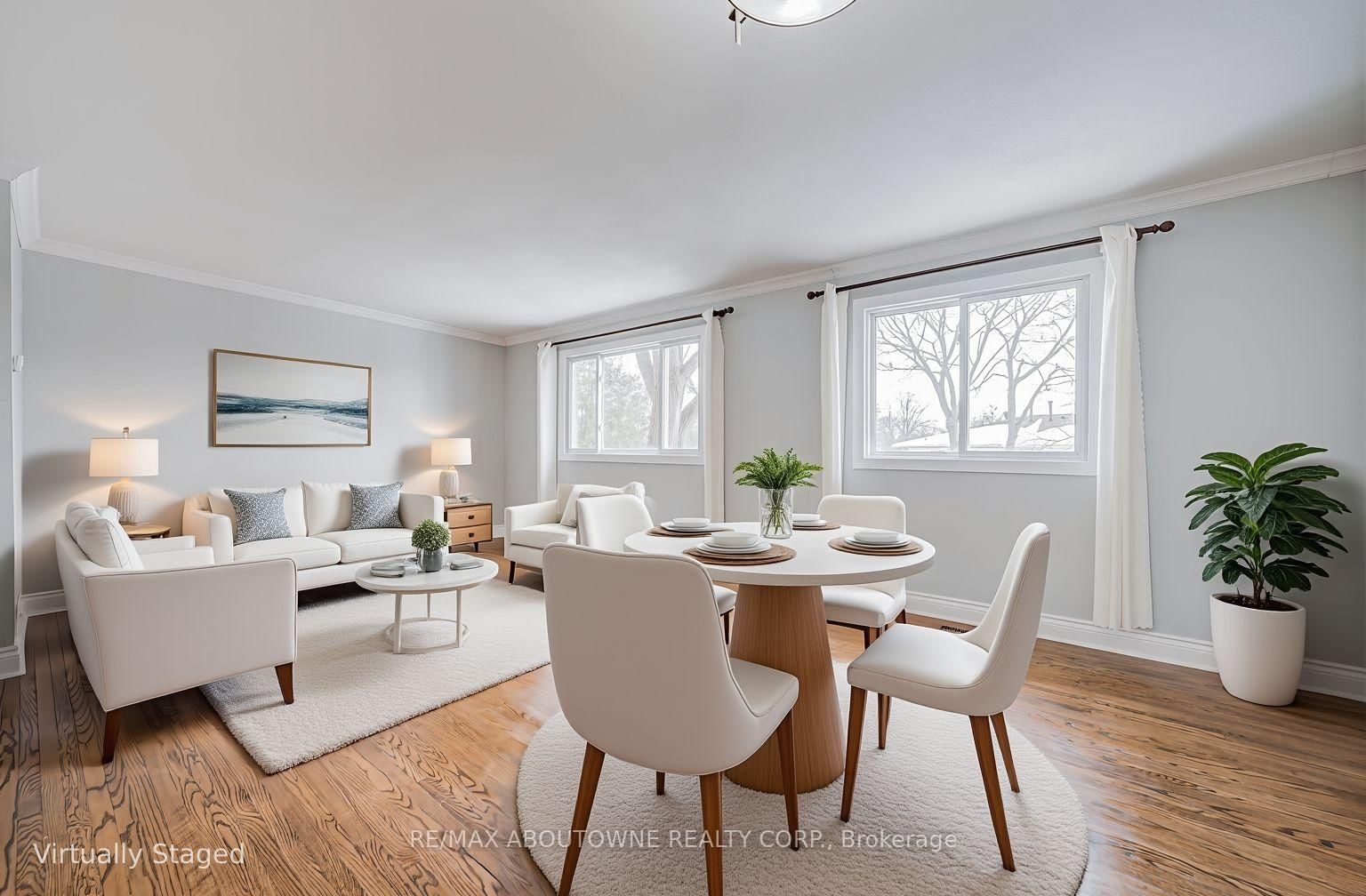 Townhouse sold at 100 Oakdale Drive, Oakville, Ontario, L6H 1J3 - College Park - MLS: W12801364