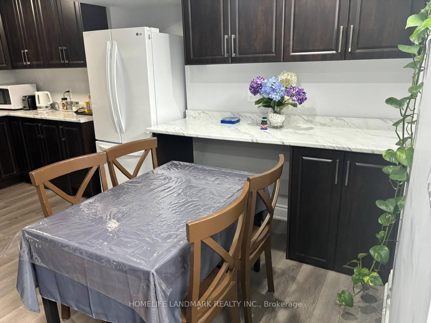 Detached House for lease at 794 Biggar Heights, Milton, Ontario, L9T 0G7 - Coates - MLS: W12801770