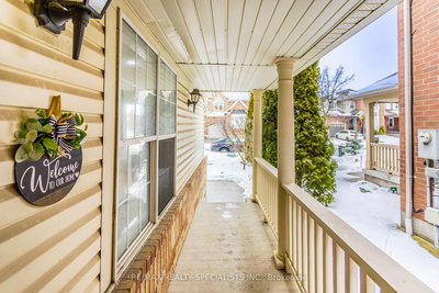 511 Collis Court North, Milton, Ontario image-0-2