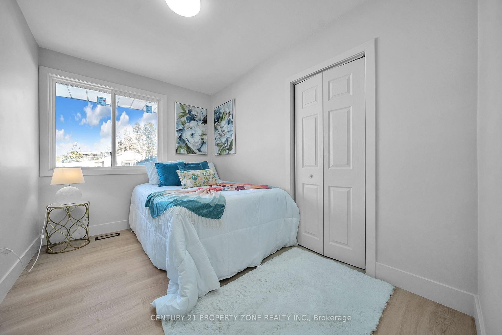 Detached House for sale at 102 Prince Charles Drive, Halton Hills, Ontario, L7G 3V6 - Georgetown - MLS: W12802224