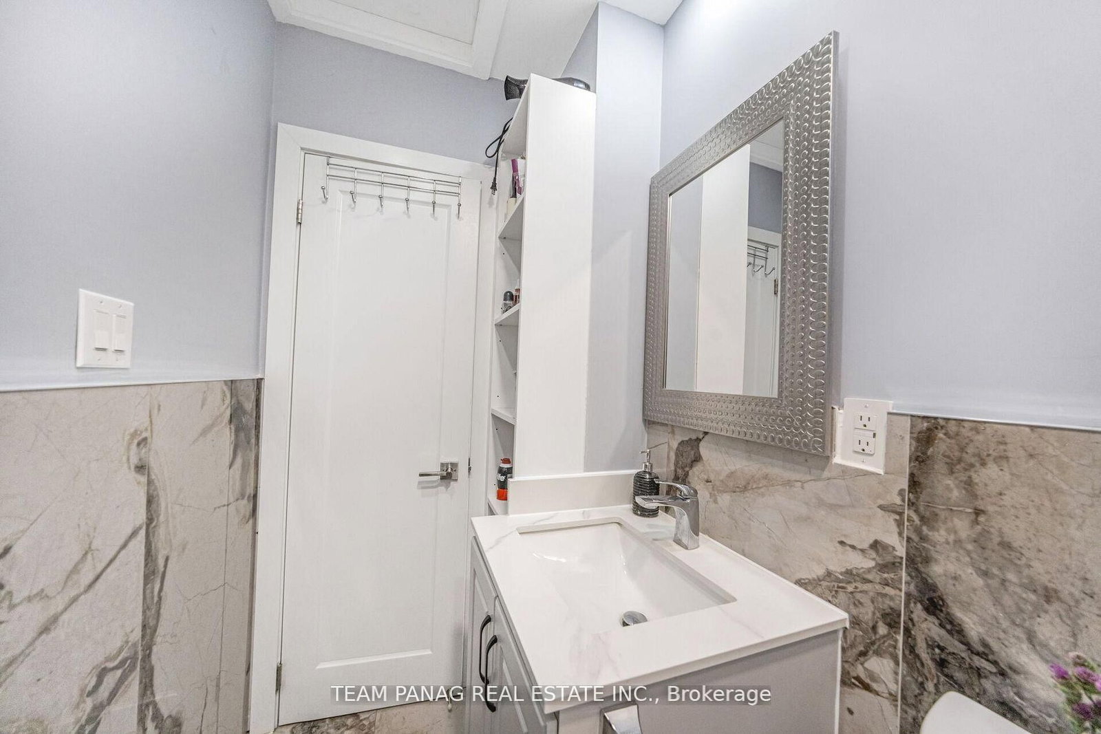 Semi-Detached House for sale at 8 Benton Street, Brampton, Ontario, L6W 3B9 - Brampton East - MLS: W12802386