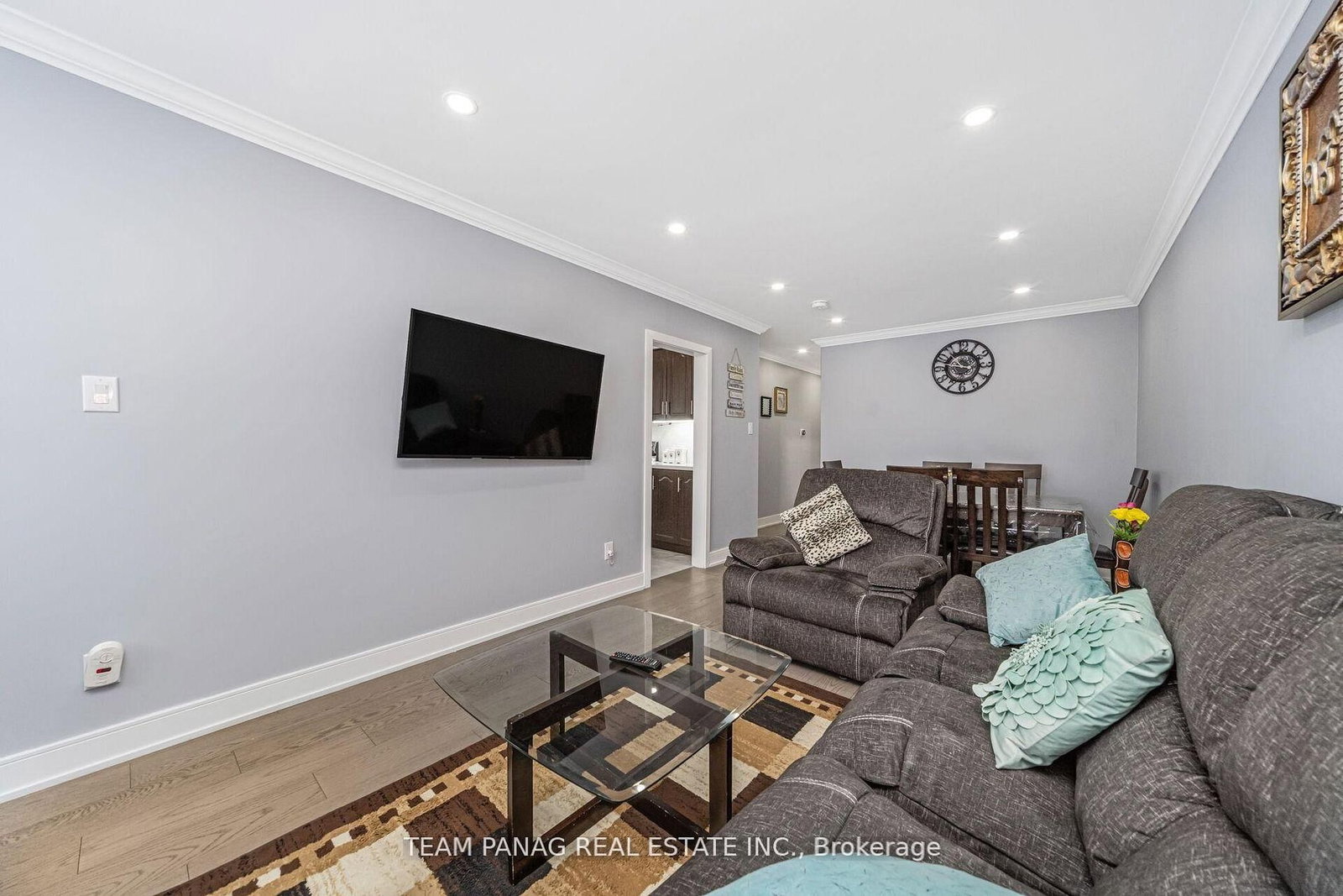 Semi-Detached House for sale at 8 Benton Street, Brampton, Ontario, L6W 3B9 - Brampton East - MLS: W12802386