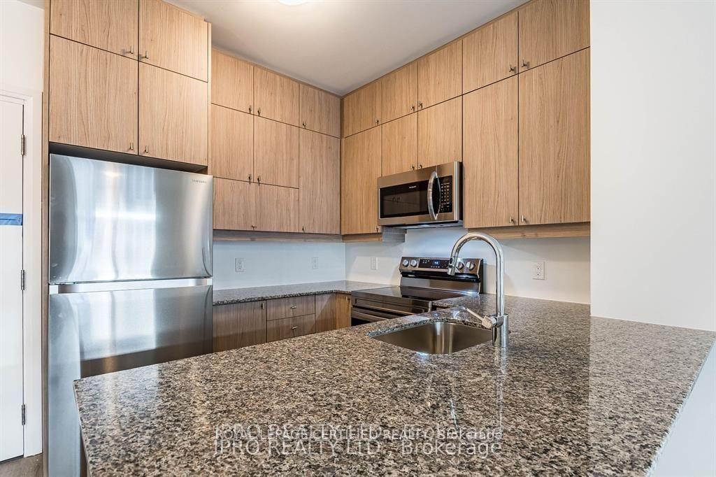 Condo for sale at 313-460 Gordon Krantz Avenue, Milton, Ontario, L9T 2X5 - Walker - MLS: W12803402