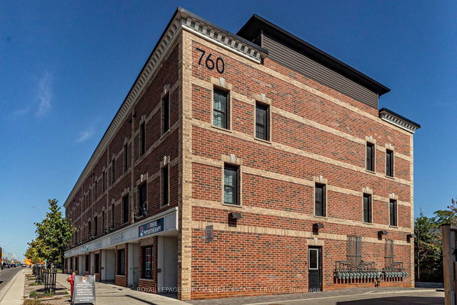 207 - 760 Lakeshore Road E