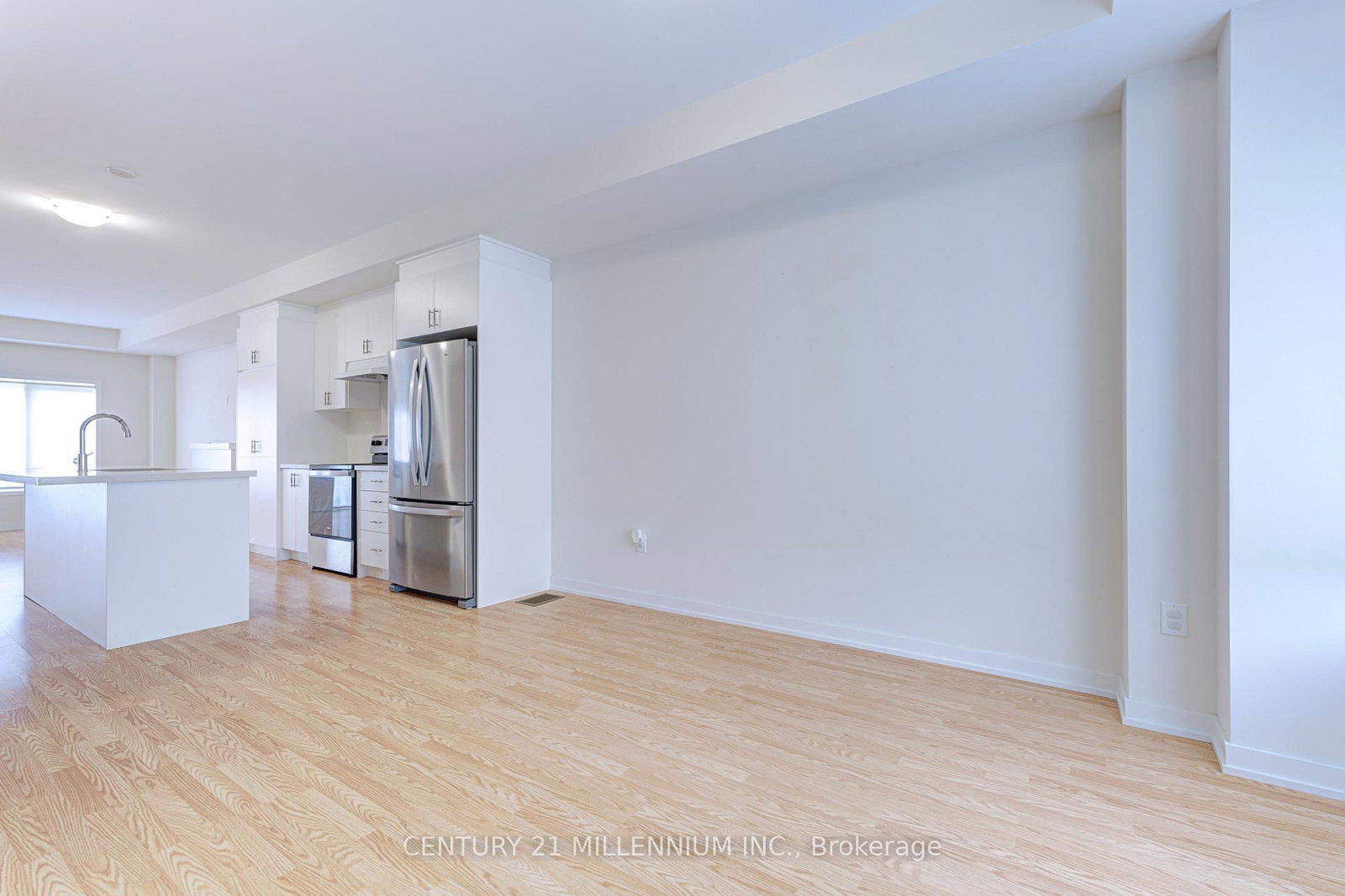 Townhouse sold at 25 Lambert Lane, Caledon, Ontario, L7E 4M5 - Bolton East - MLS: W12803556