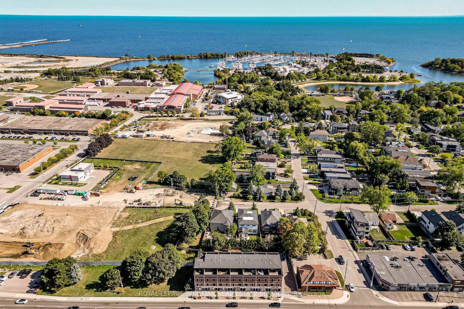 Townhouse for sale at 213-760 Lakeshore Road, Mississauga, Ontario, L5E 1C7 - Lakeview - MLS: W12803698