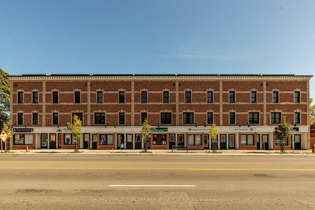 213 - 760 Lakeshore Road E